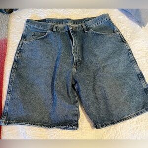 Men's Wrangler Blue Denim Shorts Size 36